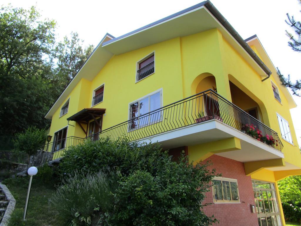 Casa Balducci Bed&Breakfast Mercatello sul Metauro Exterior photo