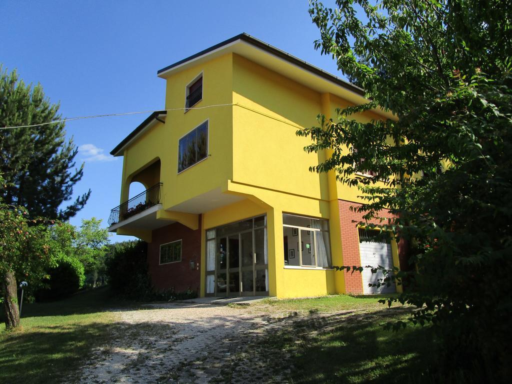 Casa Balducci Bed&Breakfast Mercatello sul Metauro Exterior photo